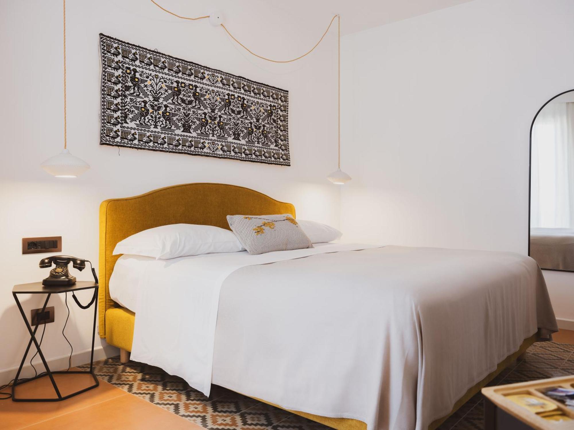 Tramas & Hotel Olbia